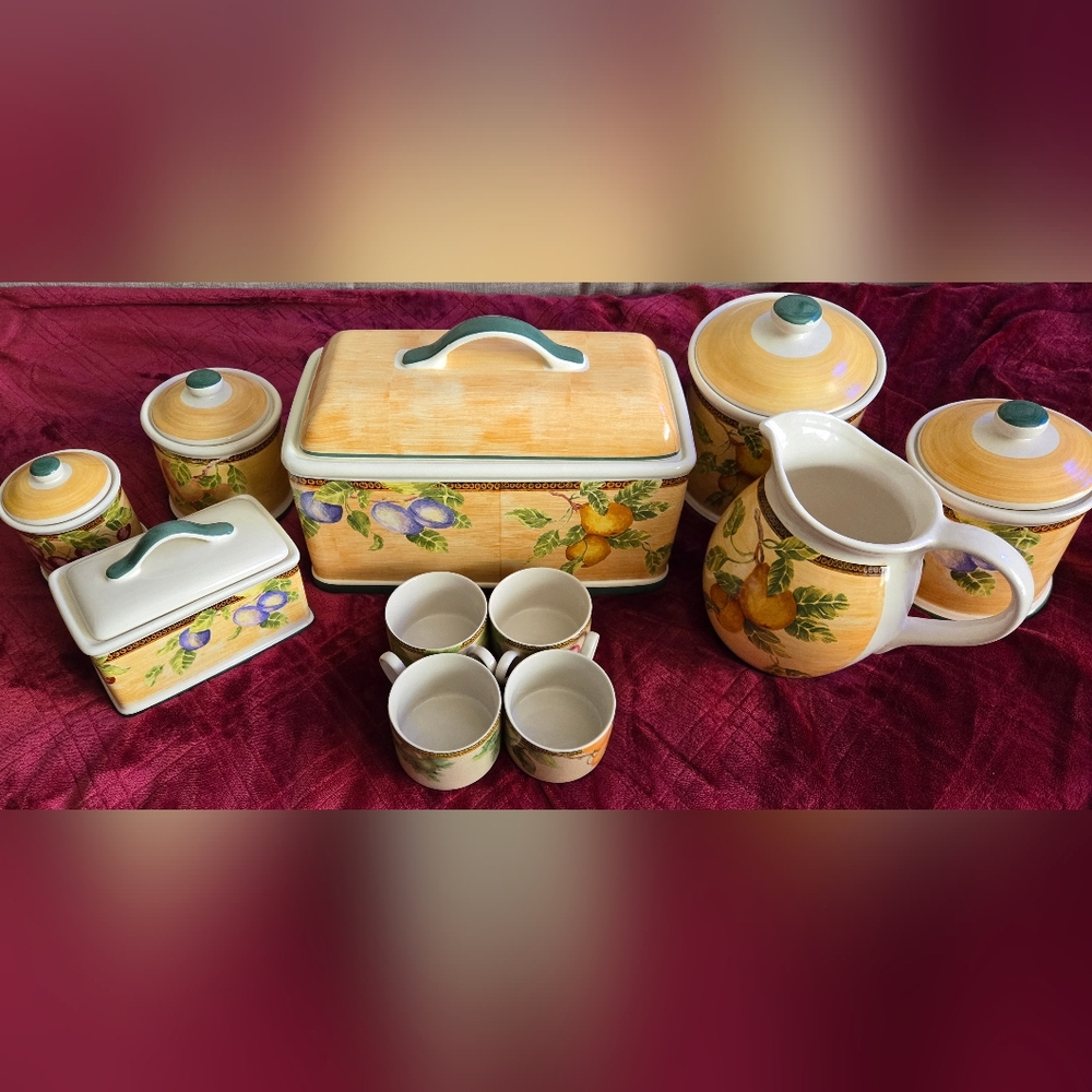 17 Piece Fruit-Themed Ceramic Kitchen & Dinning Room Set
